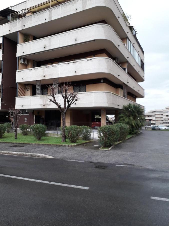 Il Brindisi Di C & C Giardino Di Appartement *